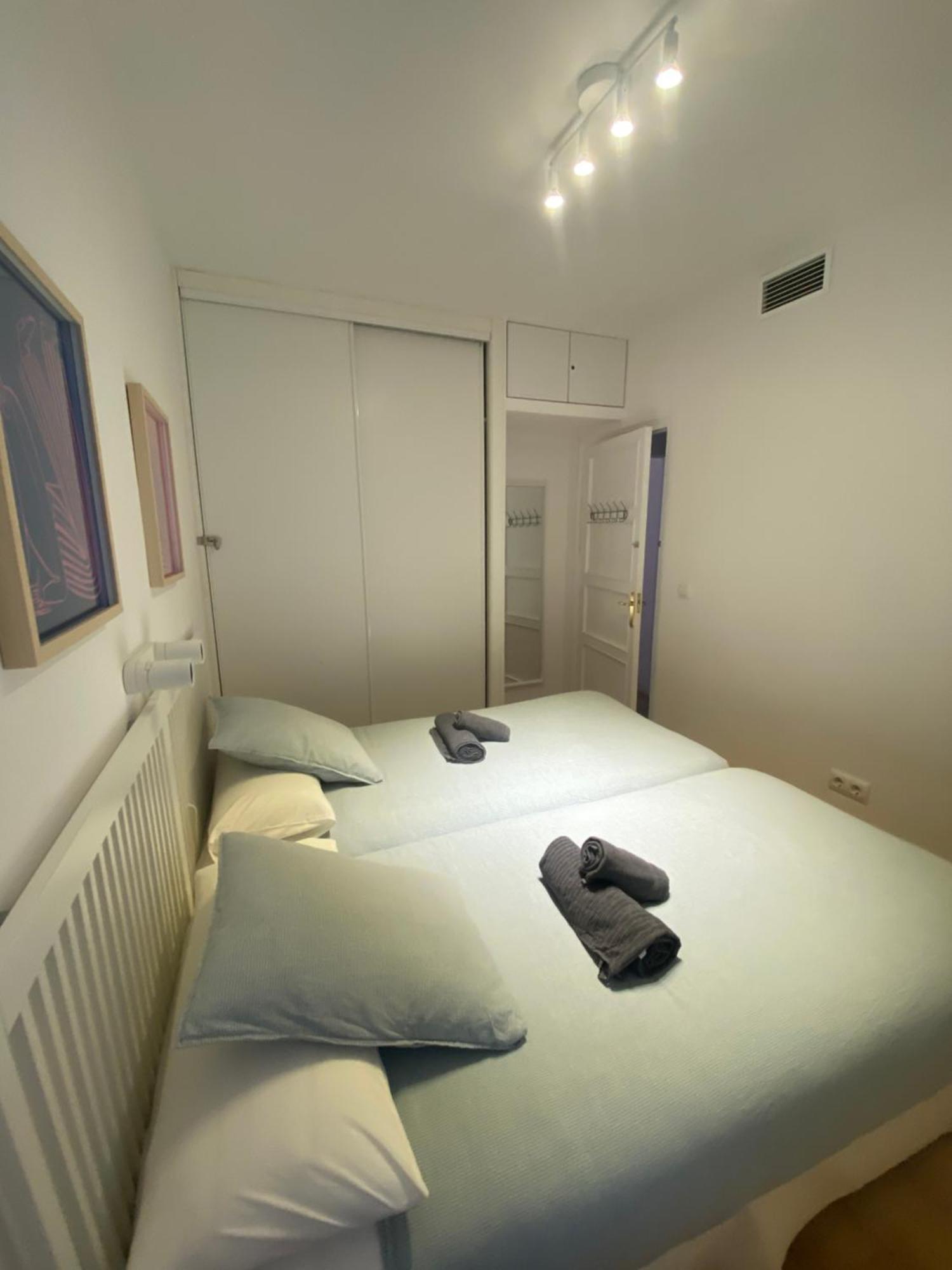 2 Bedroom Virgen De Begona Sevilla Dış mekan fotoğraf